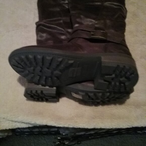 Casual Women Boots - Picture 3 of 4